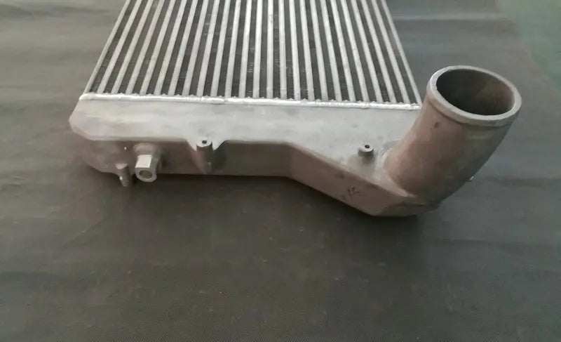 Intercooler frontowy FMIC – VW Golf GTI / Golf R MK5 MK6 Audi A3 8P, Scirocco 2.0 TSI, Seat Leon 1P 2.0 TFSI/TSI (300–600 KM)